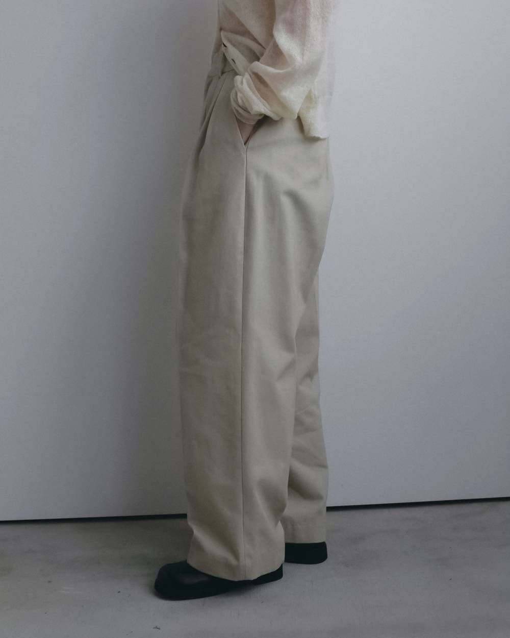 Peachtwill Tuck Pants Peachtwill Tuck Pants,ピーチツイル タック パンツ,62620719,ボトム,パンツ,タックパンツ,ワイドパンツ,ànuke,アンヌーク,lifes,ライフズ,26fall,26aw