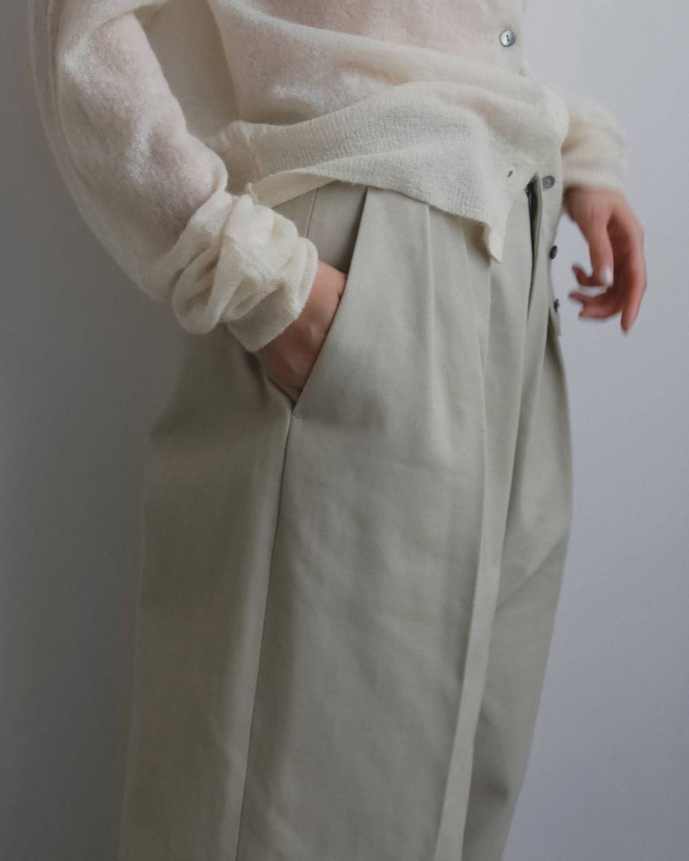 Peachtwill Tuck Pants Peachtwill Tuck Pants,ピーチツイル タック パンツ,62620719,ボトム,パンツ,タックパンツ,ワイドパンツ,ànuke,アンヌーク,lifes,ライフズ,26fall,26aw