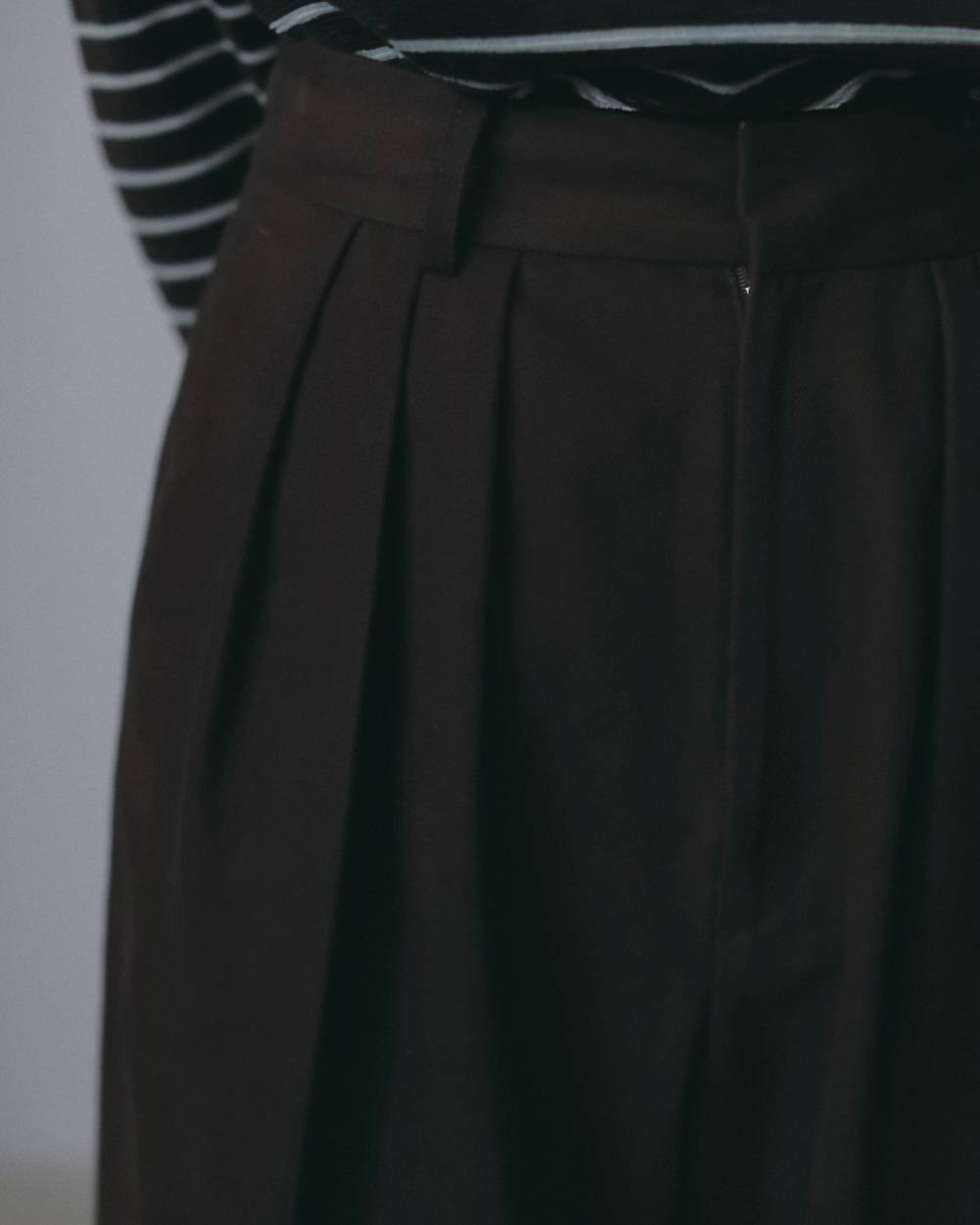Peachtwill Tuck Pants Peachtwill Tuck Pants,ピーチツイル タック パンツ,62620719,ボトム,パンツ,タックパンツ,ワイドパンツ,ànuke,アンヌーク,lifes,ライフズ,26fall,26aw