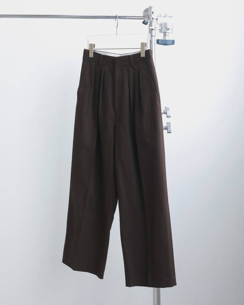 Peachtwill Tuck Pants Peachtwill Tuck Pants,ピーチツイル タック パンツ,62620719,ボトム,パンツ,タックパンツ,ワイドパンツ,ànuke,アンヌーク,lifes,ライフズ,26fall,26aw