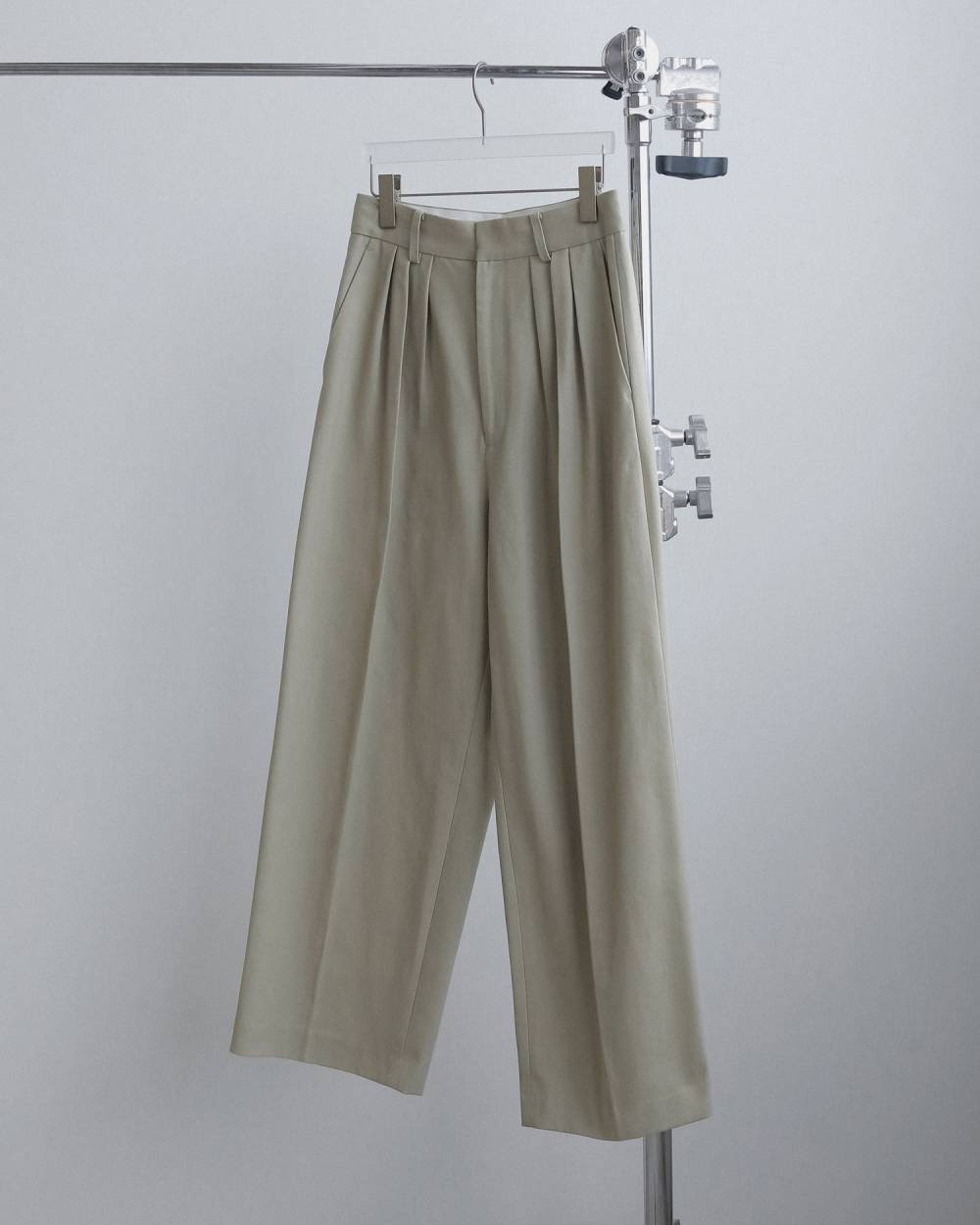Peachtwill Tuck Pants Peachtwill Tuck Pants,ピーチツイル タック パンツ,62620719,ボトム,パンツ,タックパンツ,ワイドパンツ,ànuke,アンヌーク,lifes,ライフズ,26fall,26aw