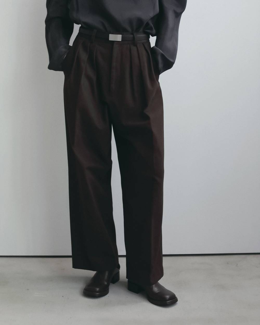 Peachtwill Tuck Pants Peachtwill Tuck Pants,ピーチツイル タック パンツ,62620719,ボトム,パンツ,タックパンツ,ワイドパンツ,ànuke,アンヌーク,lifes,ライフズ,26fall,26aw