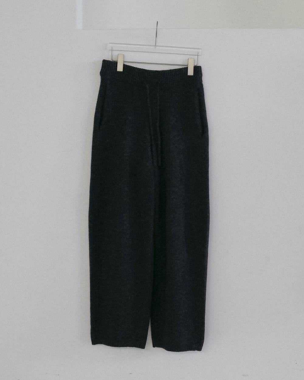 Knit Cocoon Pants Knit Cocoon Pants,ニット コクーン パンツ,62620721,ボトム,パンツ,ニットパンツ,ànuke,アンヌーク,lifes,ライフズ,26fall,26aw
