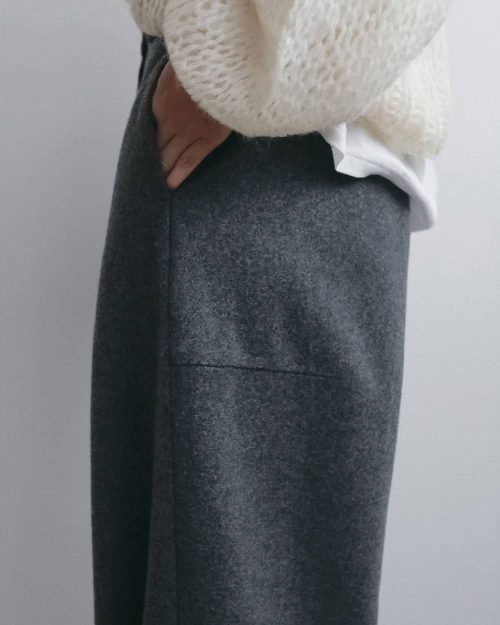Wool Cocoon Pants Wool Cocoon Pants,ウール コクーン パンツ,62620723,ボトム,パンツ,ウール,ワイドパンツ,ànuke,アンヌーク,lifes,ライフズ,26fall,26aw