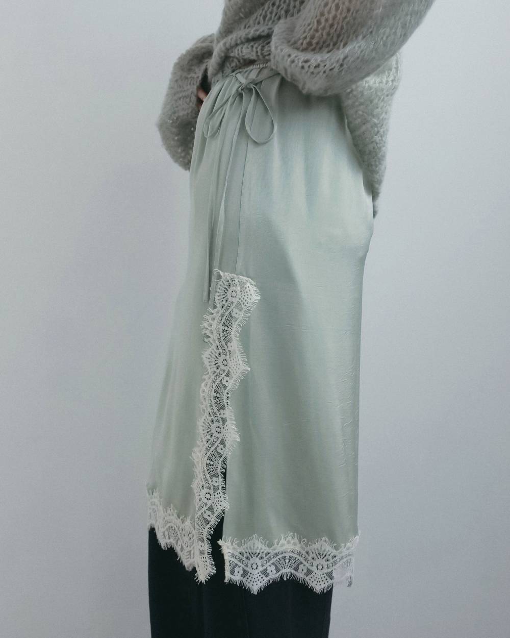 Satin Lace Skirt Satin Lace Skirt,サテン レース スカート,62620810,ボトム,スカート,レーススカート,ànuke,アンヌーク,lifes,ライフズ,26fall,26aw