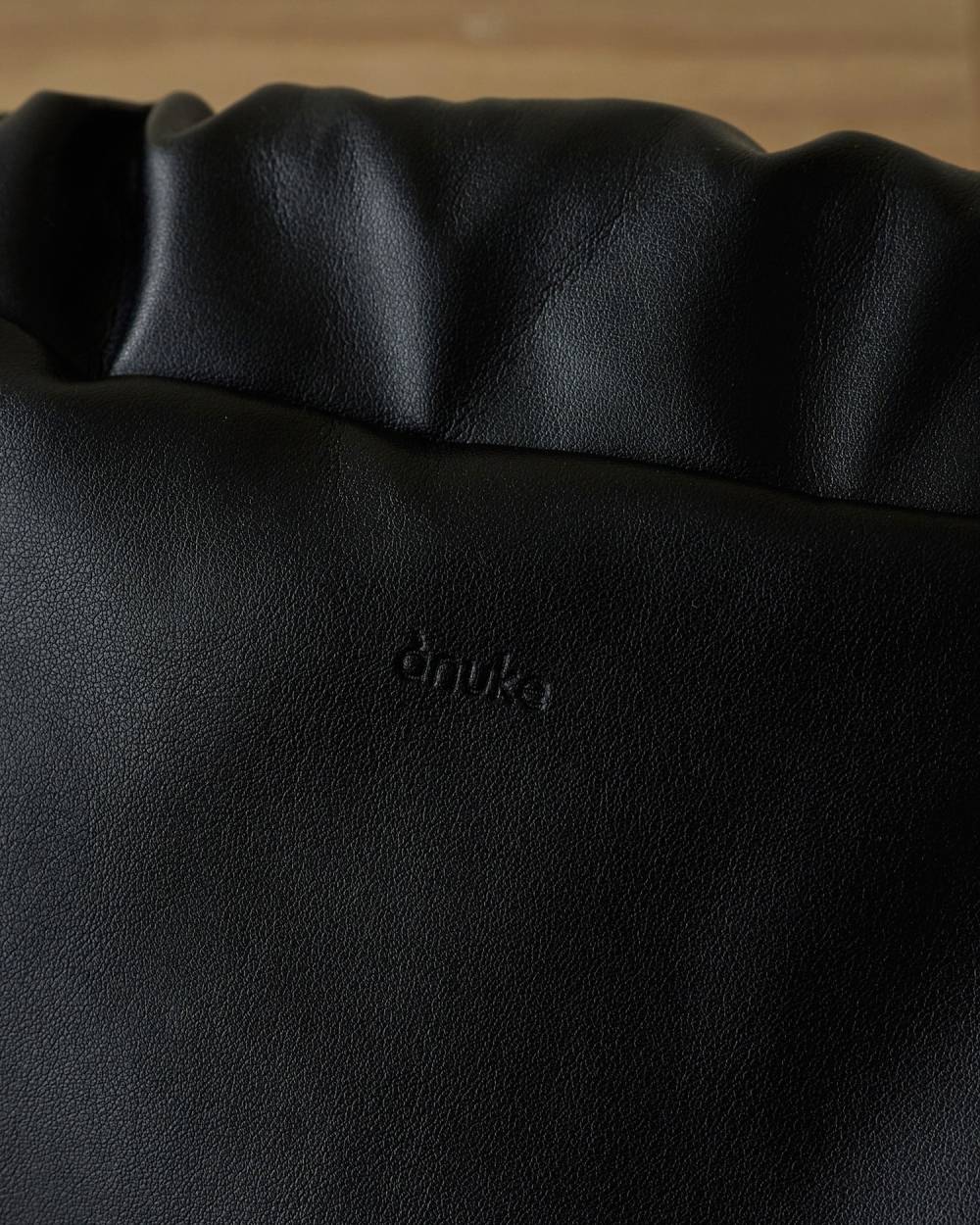 Reversible Boa Bag Reversible Boa Bag,リバーシブル ボア バック,62621003,バック,小物,リバーシブル,2way,ボア,エコレザー,ànuke,アンヌーク,lifes,ライフズ,26ss,26fall,26aw