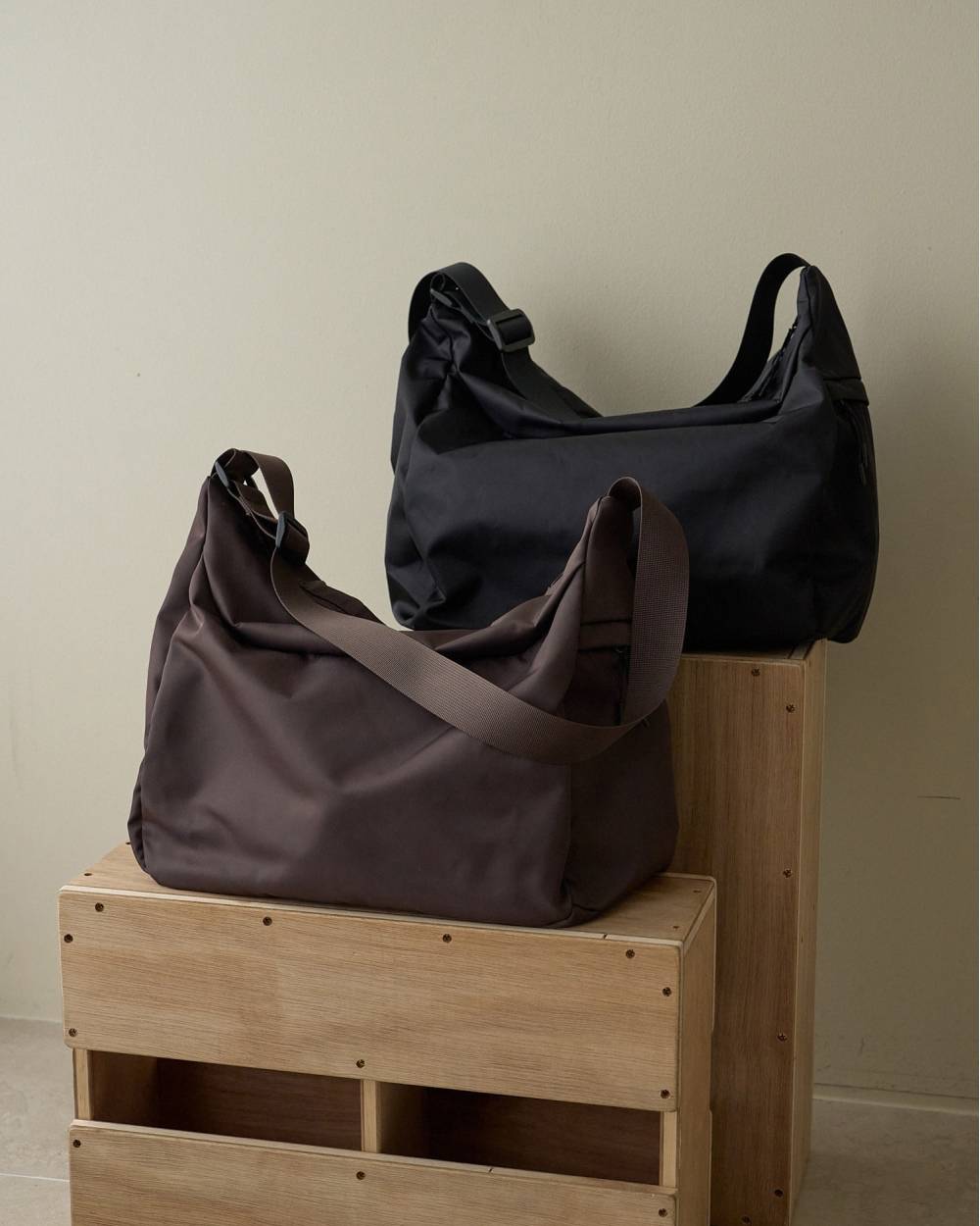 Nylon Shoulder Bag Nylon Shoulder Bag,ナイロン ショルダー バッグ,62621008,バック,小物,ショルダーバッグ,ànuke,アンヌーク,lifes,ライフズ,26ss,26fall,26aw