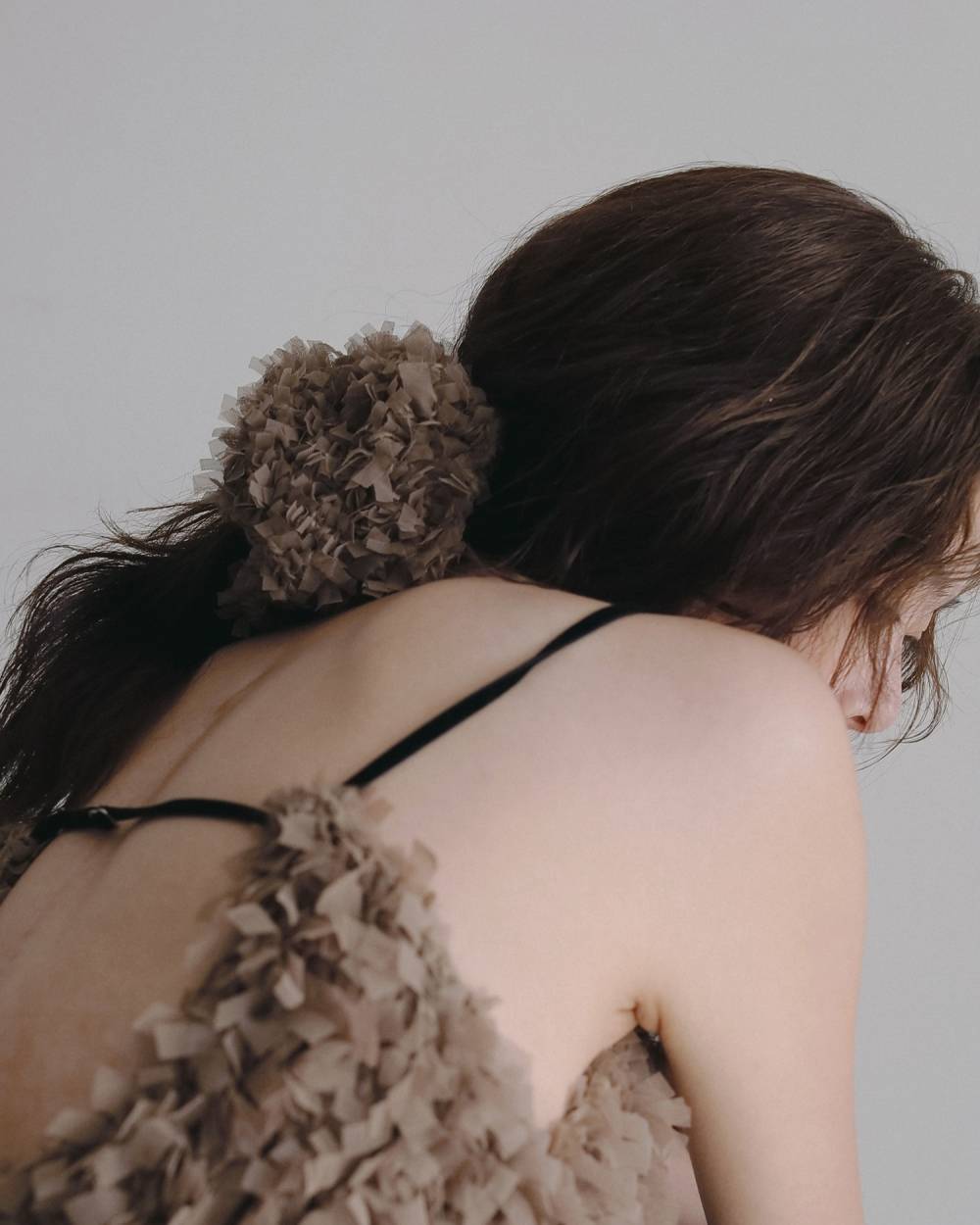 Tulle Fringe Chouchou Tulle Fringe Chouchou,チュール フリンジ シュシュ,62621019,シュシュ,ヘアアクセ,グッズ,ànuke,アンヌーク,lifes,ライフズ,26ss,26fall,26aw