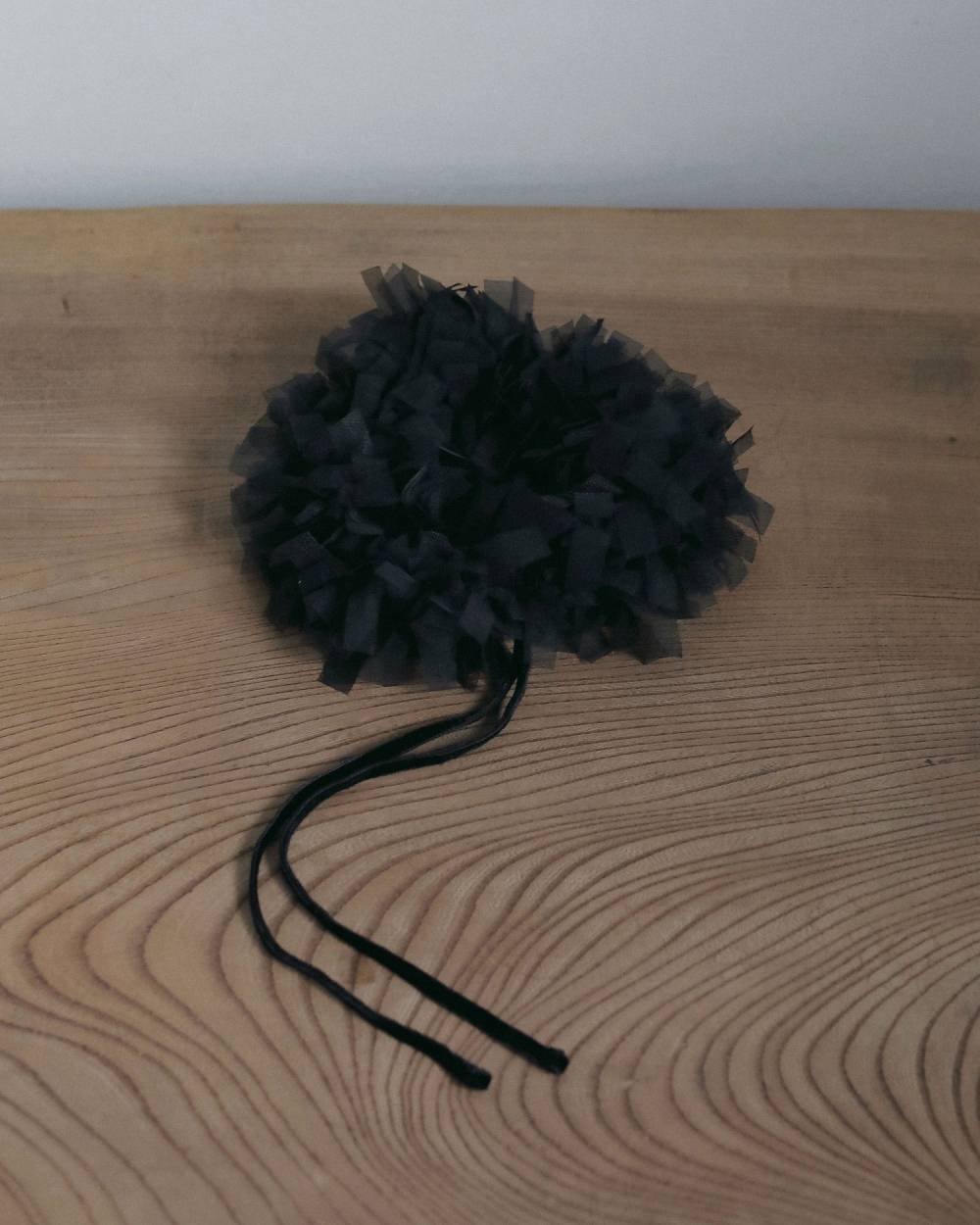 Tulle Fringe Chouchou Tulle Fringe Chouchou,チュール フリンジ シュシュ,62621019,シュシュ,ヘアアクセ,グッズ,ànuke,アンヌーク,lifes,ライフズ,26ss,26fall,26aw