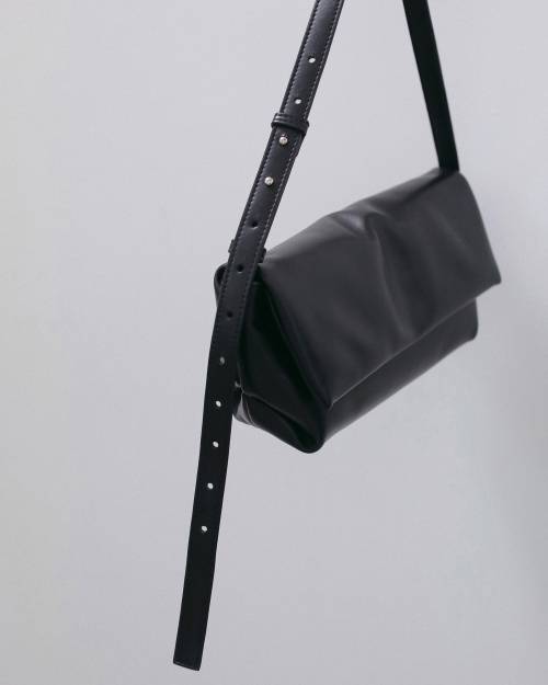 ànuke online store（アンヌーク） / Ecoleather Wrap BagEcoleather