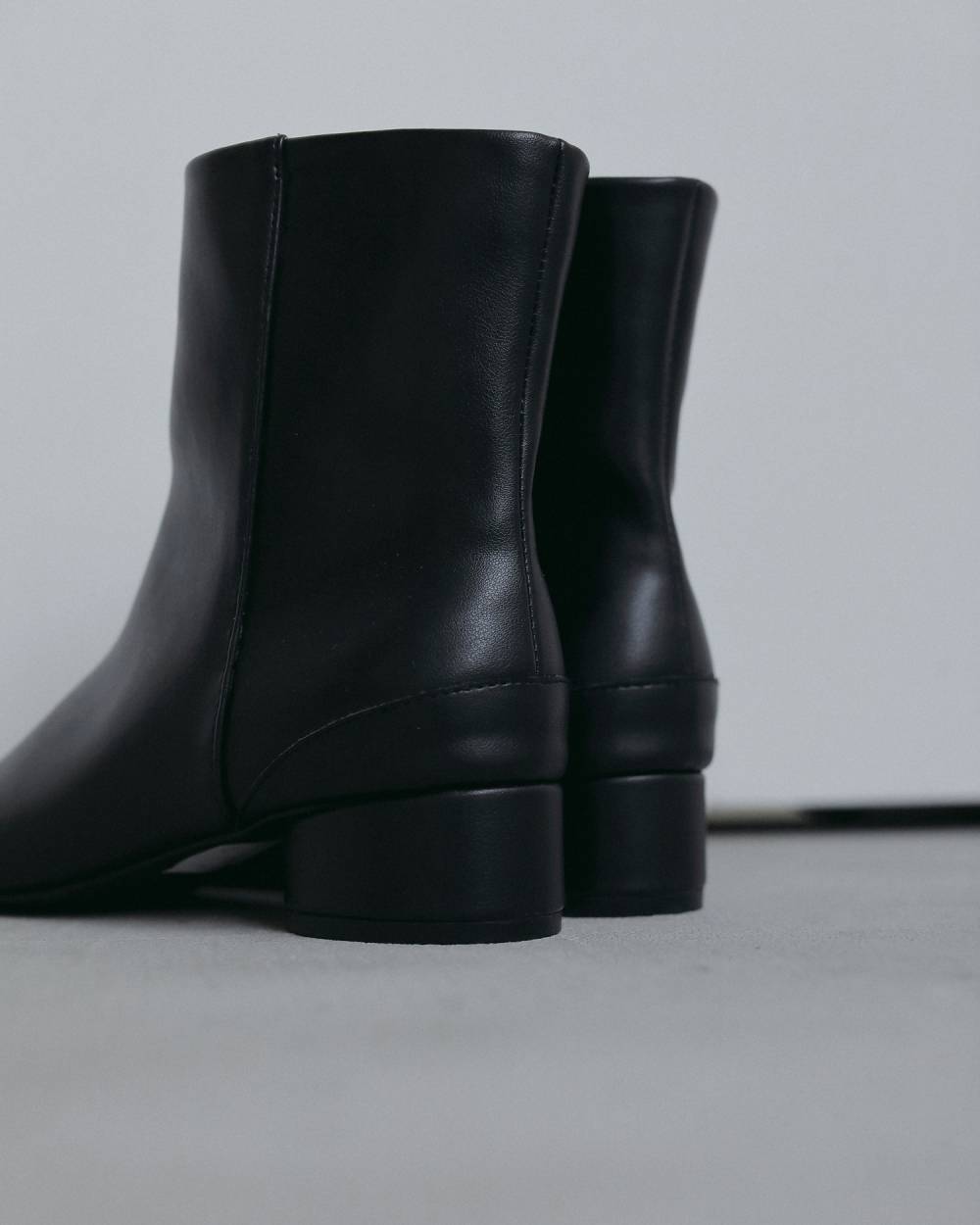 Lowheel Short Boots Lowheel Short Boots,ローヒール ショートブーツ,62621030,ブーツ,靴,シューズ,ショートブーツ,ローヒール,ànuke,アンヌーク,lifes,ライフズ,26fall,26aw