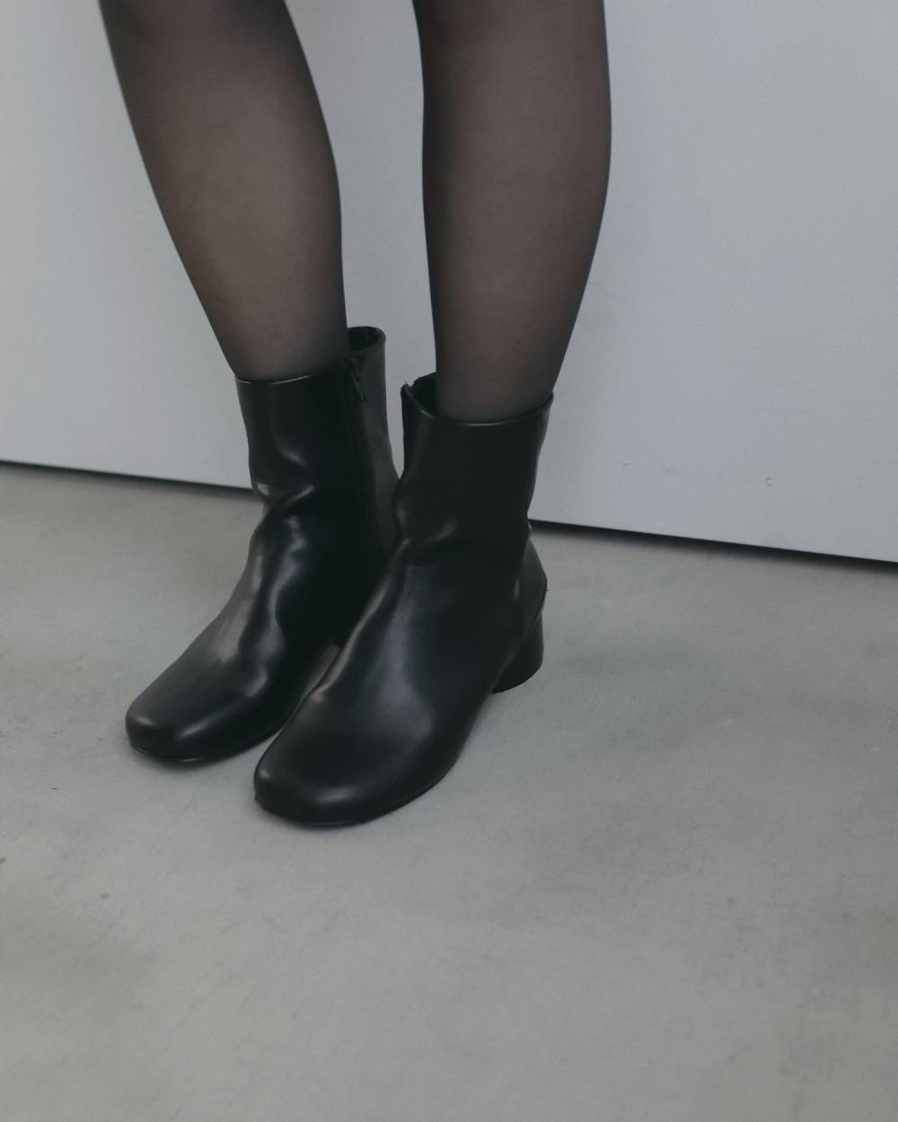 Lowheel Short Boots Lowheel Short Boots,ローヒール ショートブーツ,62621030,ブーツ,靴,シューズ,ショートブーツ,ローヒール,ànuke,アンヌーク,lifes,ライフズ,26fall,26aw