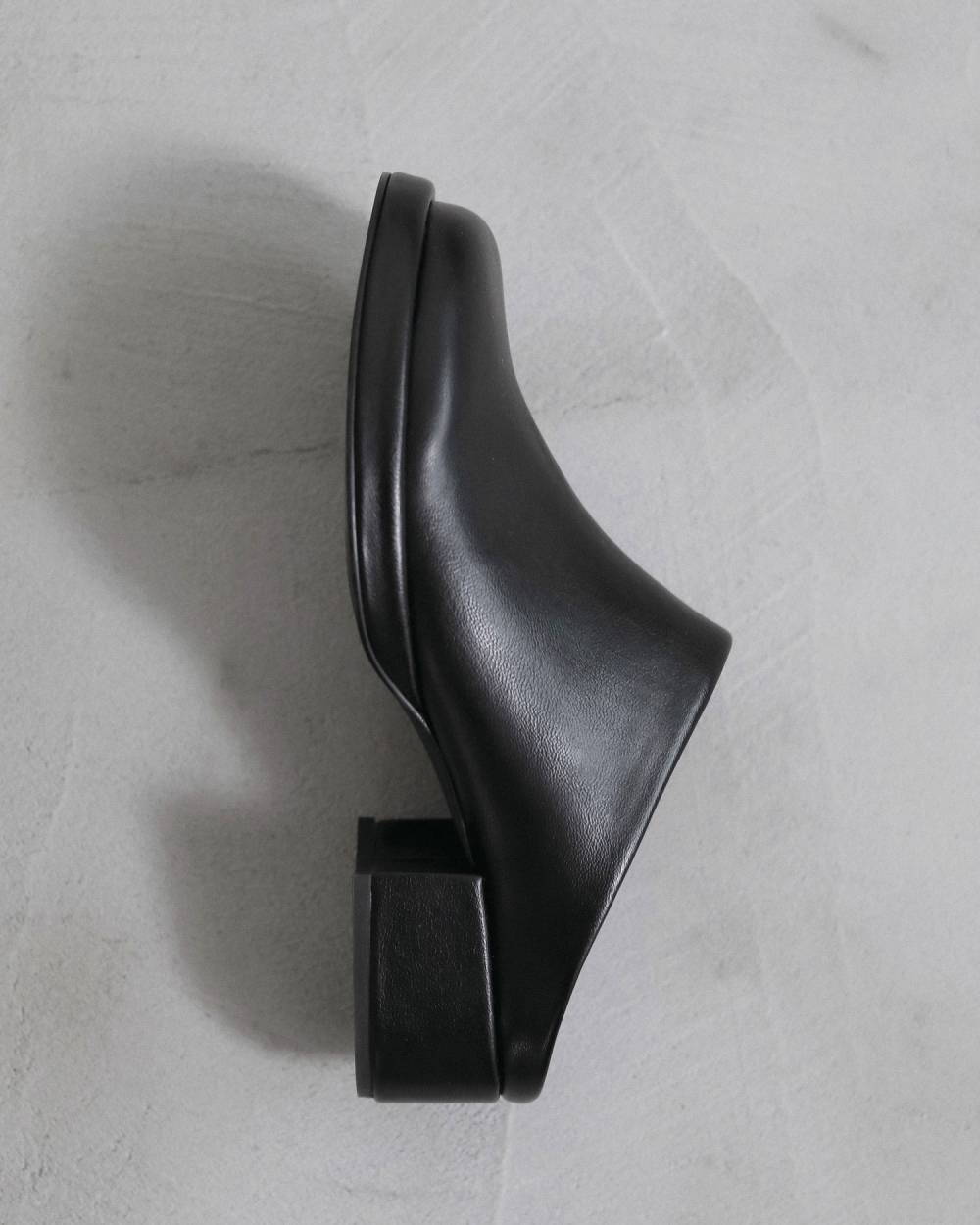 Square Heel Slip-on Square Heel Slip-on,スクエア ヒール スリッポン,62621032,靴,シューズ,スリッポン,エコレザースリッポン,ànuke,アンヌーク,lifes,ライフズ,26fall,26aw