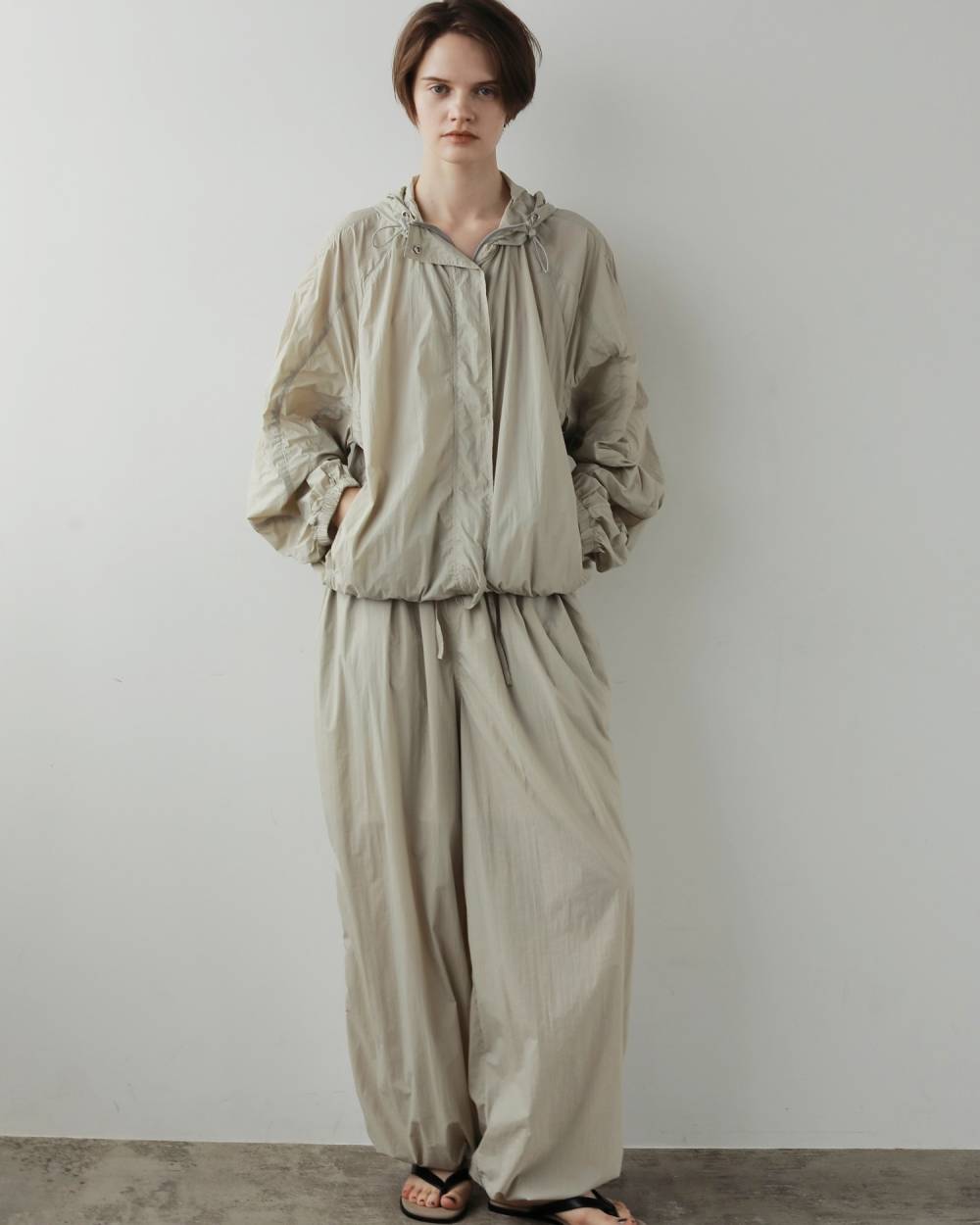 Sheer Track Blouson Sheer Track Blouson,シアー トラック ブルゾン,62710201,アウター,ブルゾン,ナイロン,羽織,軽アウター,シアー,透け感,ànuke,アンヌーク,lifes,ライフズ,27ss