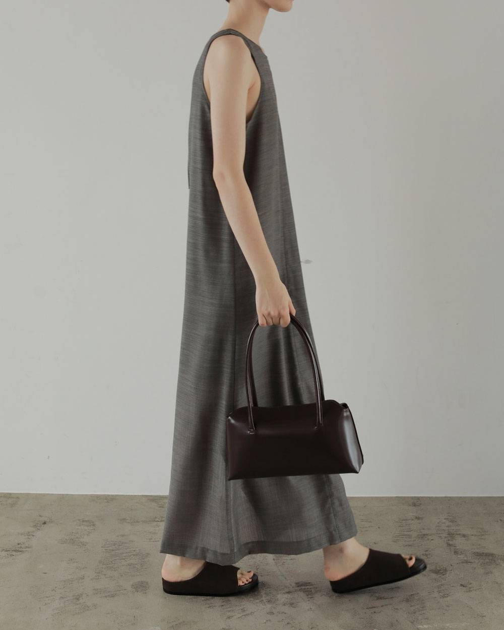 Woolchambray Sleeveless Onepiece Woolchambray Sleeveless Onepiece,ウールシャンブレー スリーブレス ワンピース,62710301,ワンピース,ワンピ,ノースリーブ,ノースリ,ウール,ànuke,アンヌーク,lifes,ライフズ,27ss