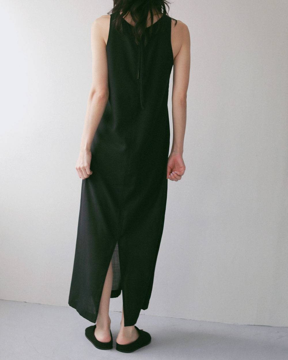 Woolchambray Sleeveless Onepiece Woolchambray Sleeveless Onepiece,ウールシャンブレー スリーブレス ワンピース,62710301,ワンピース,ワンピ,ノースリーブ,ノースリ,ウール,ànuke,アンヌーク,lifes,ライフズ,27ss
