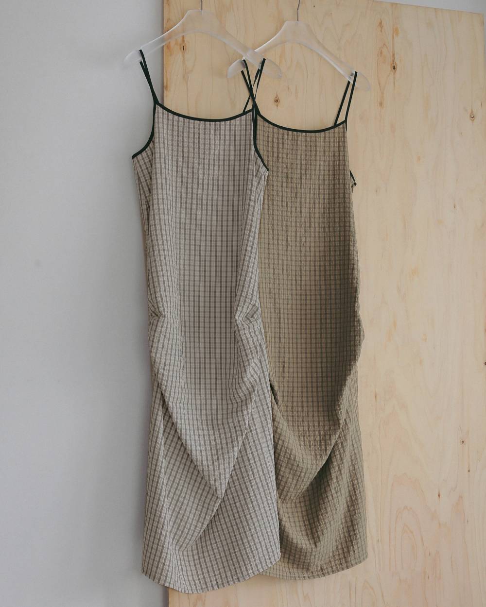 Suckercheck Cami Onepiece Suckercheck Cami Onepiece,サッカーチェック キャミ ワンピース,62710303,ワンピース,ワンピ,チェック,柄,キャミワンピ,ànuke,アンヌーク,lifes,ライフズ,27ss
