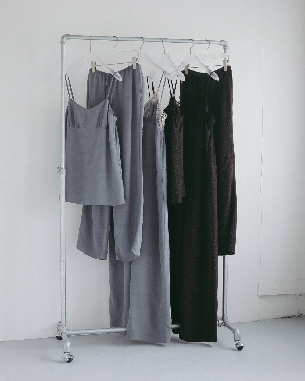 Dotjacquard Camisole Tops Dotjacquard Camisole Tops,ドットジャカード キャミソール トップス,62710411,トップス,キャミソール,柄,ànuke,アンヌーク,lifes,ライフズ,27ss