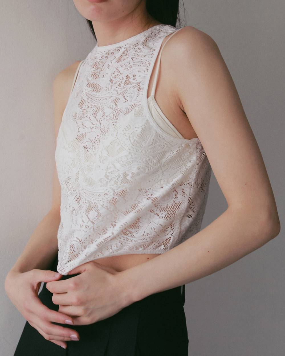 Lace Sleeveless Tops Lace Sleeveless Tops,レース スリーブレス トップス,62710417,トップス,レース,ノースリーブ,ノースリ,タンクトップ,ànuke,アンヌーク,lifes,ライフズ,27ss