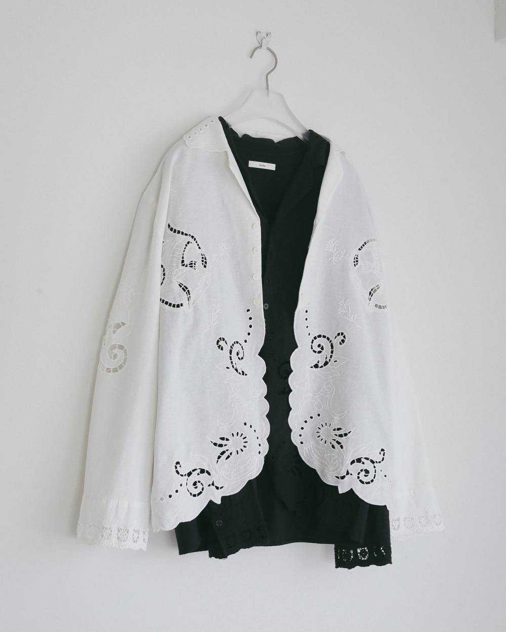 Cutwork Opencollar Shirts Cutwork Opencollar Shirts,カットワーク オープンカラー シャツ,62710419,シャツ,刺繍,インド製,開襟シャツ,トップス,羽織,ànuke,アンヌーク,lifes,ライフズ,27ss