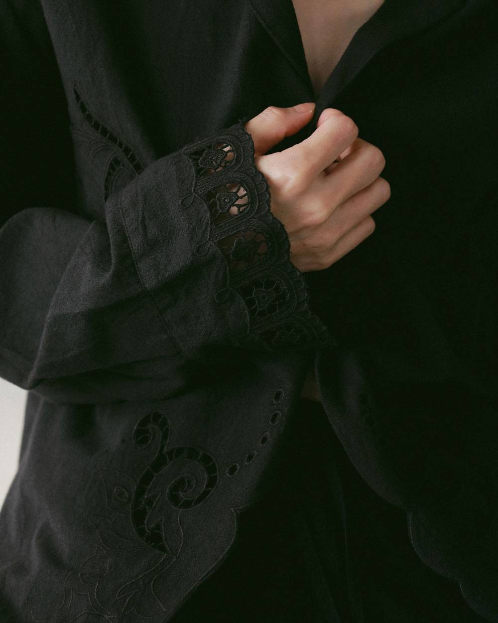 Cutwork Opencollar Shirts Cutwork Opencollar Shirts,カットワーク オープンカラー シャツ,62710419,シャツ,刺繍,インド製,開襟シャツ,トップス,羽織,ànuke,アンヌーク,lifes,ライフズ,27ss
