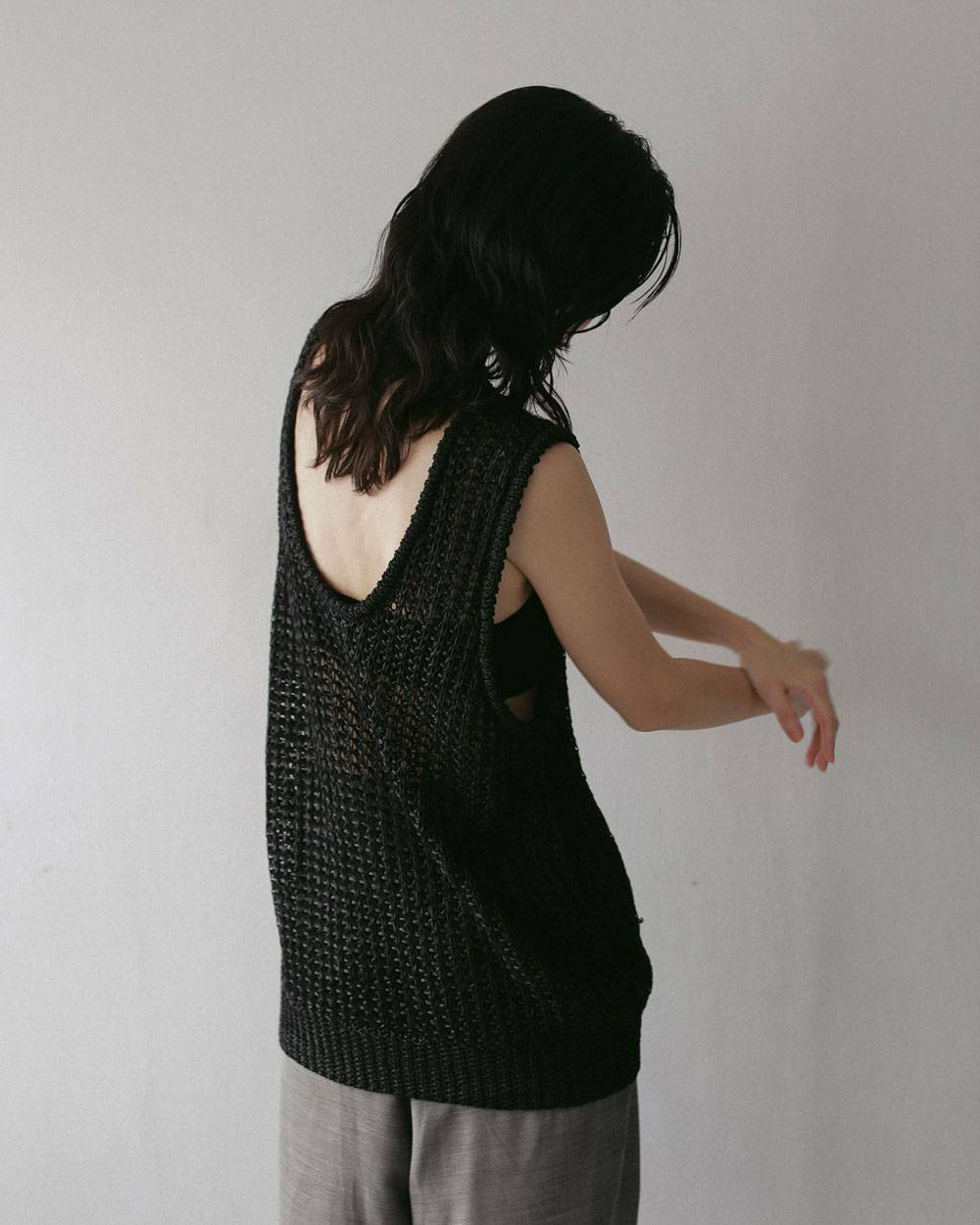 Paperyarn Knit Vest Paperyarn Knit Vest,ペーパーヤーン ニット ベスト,62710510,トップス,ベスト,ニットベスト,ニット,タンク,タンクトップ,ノースリーブ,ノースリ,ànuke,アンヌーク,lifes,ライフズ,27ss