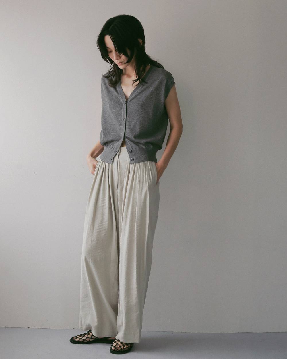 Vneck Botton Vest Vneck Botton Vest,Vネック ボタン ベスト,62710521,ベスト,ニットベスト,トップス,ànuke,アンヌーク,lifes,ライフズ,27ss