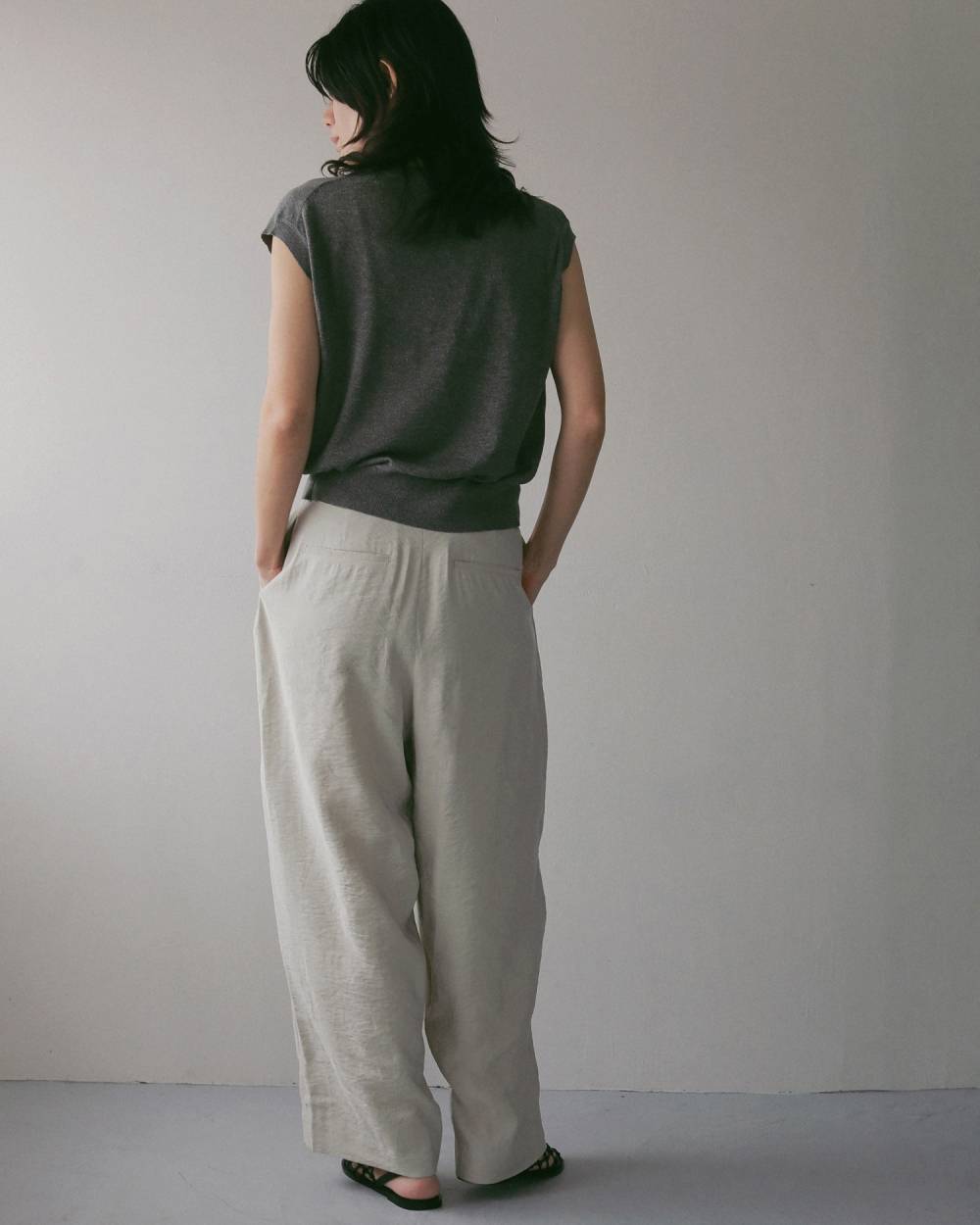 Vneck Botton Vest Vneck Botton Vest,Vネック ボタン ベスト,62710521,ベスト,ニットベスト,トップス,ànuke,アンヌーク,lifes,ライフズ,27ss