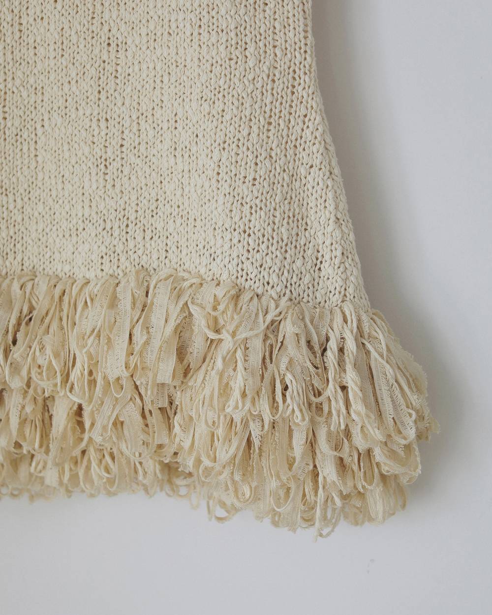 Americansleeve Fringe Tops Americansleeve Fringe Tops,アメリカンスリーブ フリンジ トップス,62710526,トップス,ニット,ニットトップス,ノースリーブ,ノースリ,タンク,タンクトップ,ànuke,アンヌーク,lifes,ライフズ,27ss