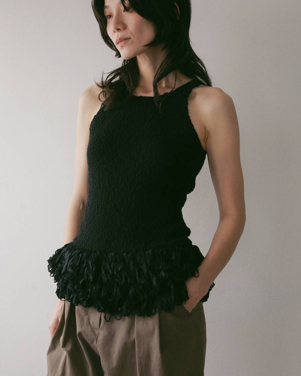 Americansleeve Fringe Tops Americansleeve Fringe Tops,アメリカンスリーブ フリンジ トップス,62710526,トップス,ニット,ニットトップス,ノースリーブ,ノースリ,タンク,タンクトップ,ànuke,アンヌーク,lifes,ライフズ,27ss