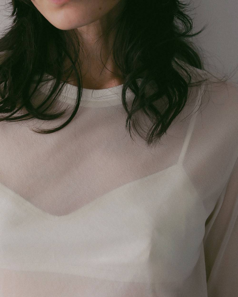 Slit Chiffon Tops Slit Chiffon Tops,スリット シフォン トップス,62710606,トップス,シアートップス,透け感,シアー,ànuke,アンヌーク,lifes,ライフズ,27ss