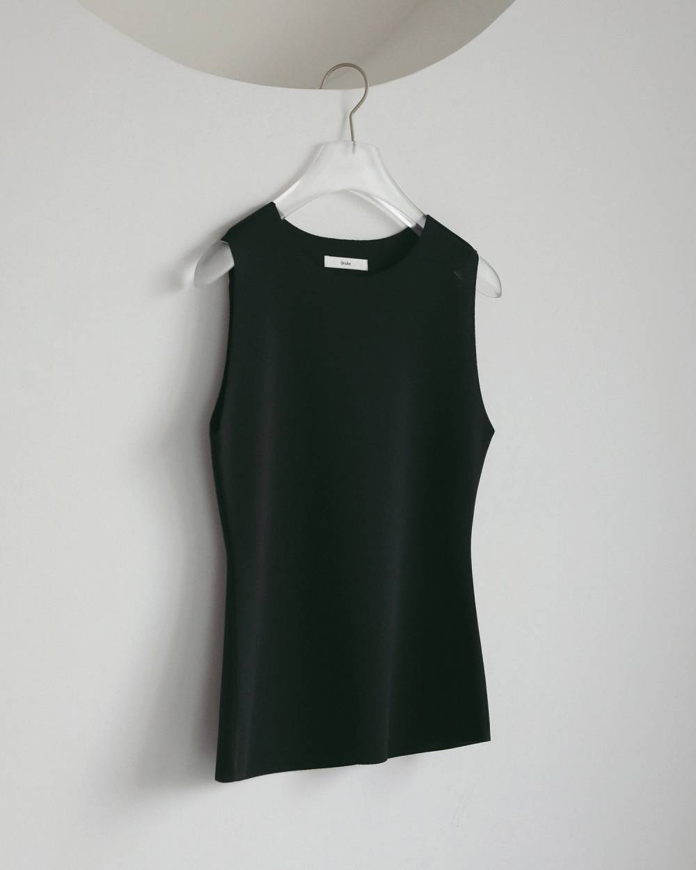 Sleeveless Georgette Tanktop Sleeveless Georgette Tanktop,スリーブレス ジョーゼット タンクトップ,62710621,トップス,タンクトップ,タンク,ノースリーブ,ノースリ,ànuke,アンヌーク,lifes,ライフズ,27ss