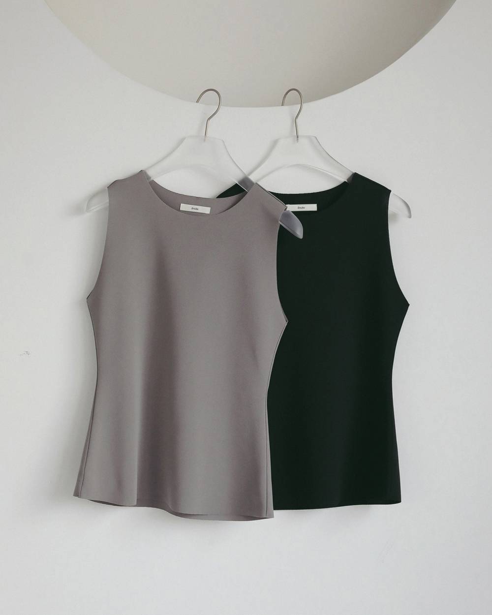 Sleeveless Georgette Tanktop Sleeveless Georgette Tanktop,スリーブレス ジョーゼット タンクトップ,62710621,トップス,タンクトップ,タンク,ノースリーブ,ノースリ,ànuke,アンヌーク,lifes,ライフズ,27ss