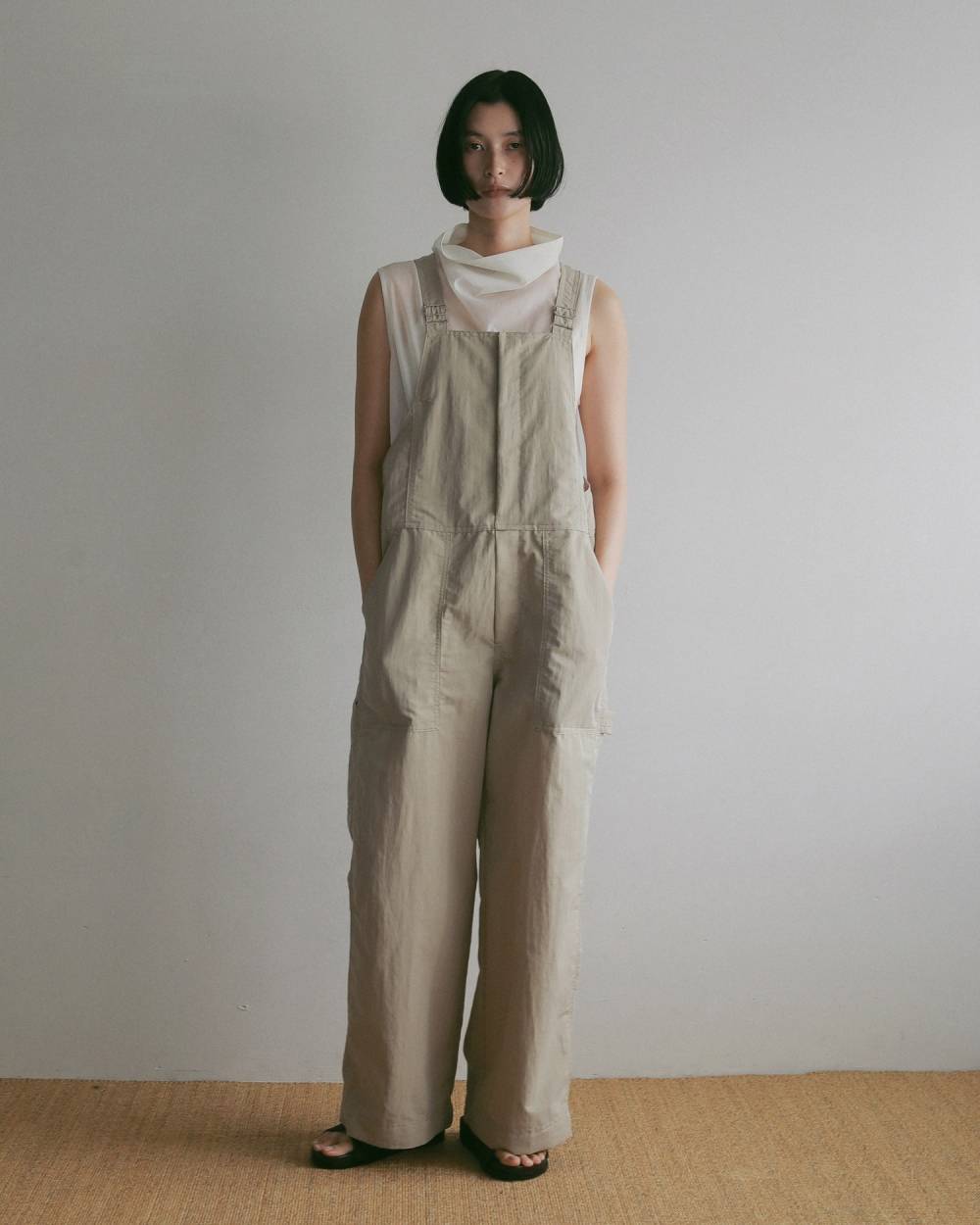 Sleeveless Chiffon Tops Sleeveless Chiffon Tops,スリーブレス シフォン トップス,62710624,トップス,ノースリーブ,シフォントップス,ハイネック,ànuke,アンヌーク,lifes,ライフズ,27ss