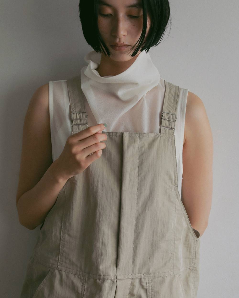 Sleeveless Chiffon Tops Sleeveless Chiffon Tops,スリーブレス シフォン トップス,62710624,トップス,ノースリーブ,シフォントップス,ハイネック,ànuke,アンヌーク,lifes,ライフズ,27ss