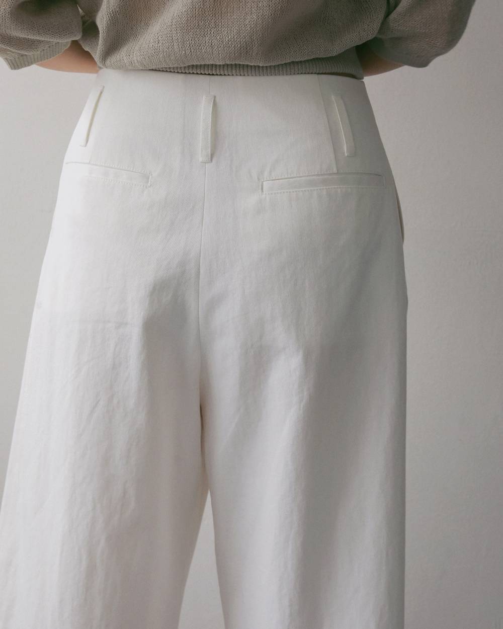 Tuck Bermuda Pants Tuck Bermuda Pants,タック バミューダ パンツ,62710705,ボトム,パンツ,バミューダパンツ,ànuke,アンヌーク,lifes,ライフズ,27ss