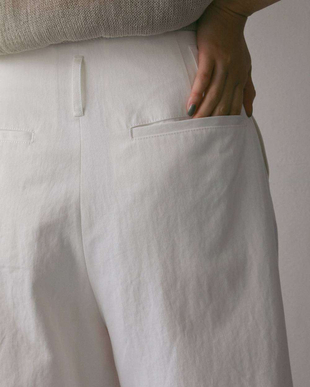 Tuck Bermuda Pants Tuck Bermuda Pants,タック バミューダ パンツ,62710705,ボトム,パンツ,バミューダパンツ,ànuke,アンヌーク,lifes,ライフズ,27ss