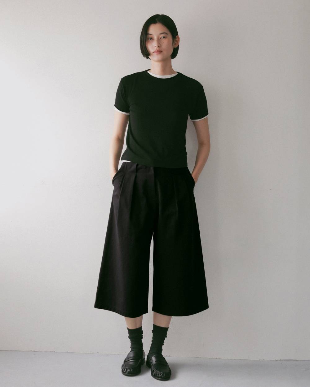 Tuck Bermuda Pants Tuck Bermuda Pants,タック バミューダ パンツ,62710705,ボトム,パンツ,バミューダパンツ,ànuke,アンヌーク,lifes,ライフズ,27ss