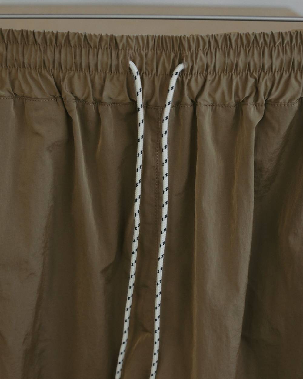 Nylon Half Pants Nylon Half Pants,ナイロン ハーフ パンツ,62710706,パンツ,PT,ボトム,ハーフパンツ,短パン,ショーパン,ショートパンツ,撥水加工,ナイロン,ànuke,アンヌーク,lifes,ライフズ,27ss