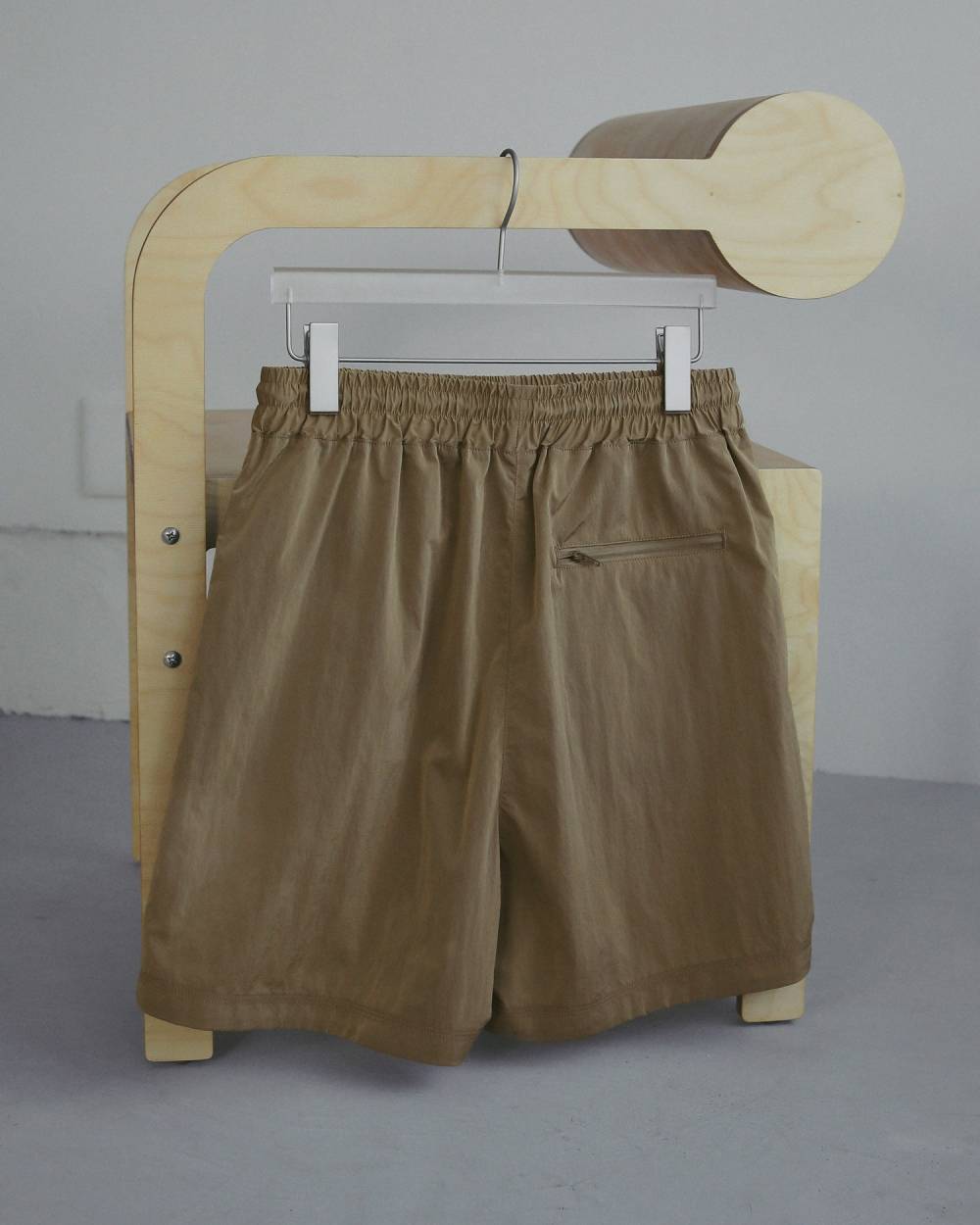 Nylon Half Pants Nylon Half Pants,ナイロン ハーフ パンツ,62710706,パンツ,PT,ボトム,ハーフパンツ,短パン,ショーパン,ショートパンツ,撥水加工,ナイロン,ànuke,アンヌーク,lifes,ライフズ,27ss