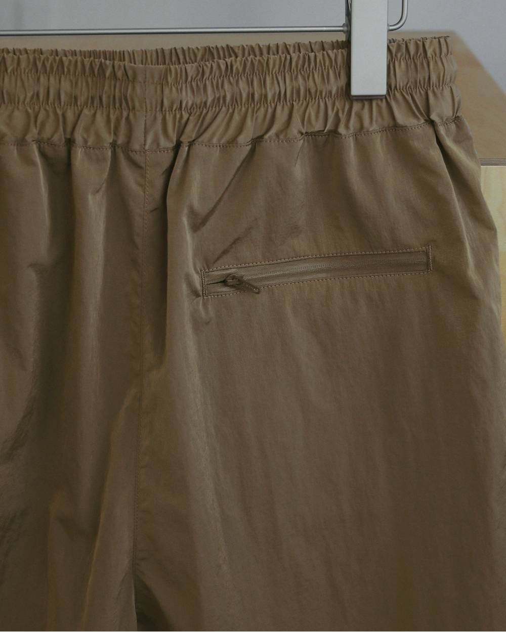 Nylon Half Pants Nylon Half Pants,ナイロン ハーフ パンツ,62710706,パンツ,PT,ボトム,ハーフパンツ,短パン,ショーパン,ショートパンツ,撥水加工,ナイロン,ànuke,アンヌーク,lifes,ライフズ,27ss
