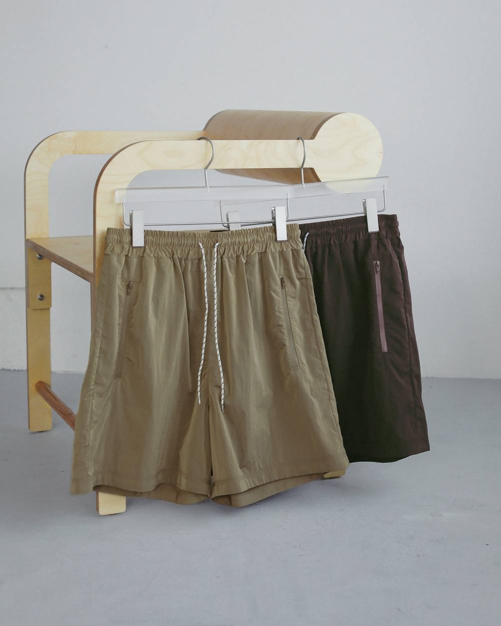 Nylon Half Pants Nylon Half Pants,ナイロン ハーフ パンツ,62710706,パンツ,PT,ボトム,ハーフパンツ,短パン,ショーパン,ショートパンツ,撥水加工,ナイロン,ànuke,アンヌーク,lifes,ライフズ,27ss
