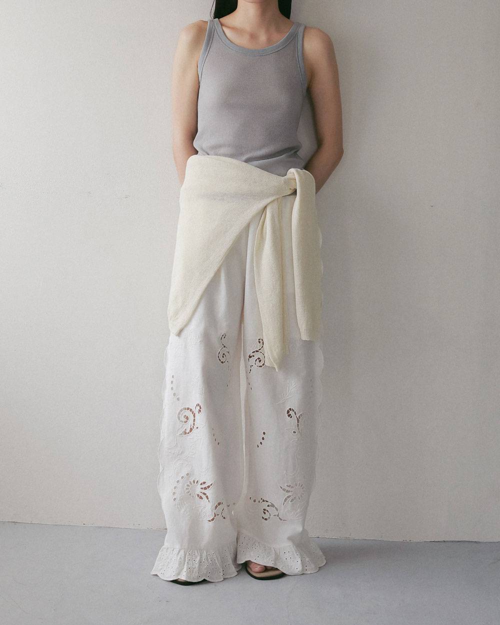 Cutwork Lace Pants Cutwork Lace Pants,カットワーク レース パンツ,62710707,ボトム,パンツ,インド製,レース,刺繍,ワイドパンツ,ànuke,アンヌーク,lifes,ライフズ,27ss