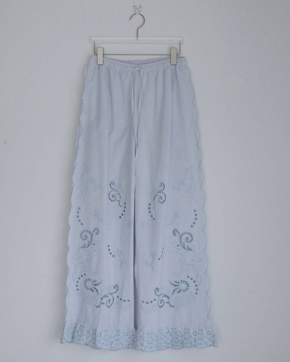Cutwork Lace Pants Cutwork Lace Pants,カットワーク レース パンツ,62710707,ボトム,パンツ,インド製,レース,刺繍,ワイドパンツ,ànuke,アンヌーク,lifes,ライフズ,27ss