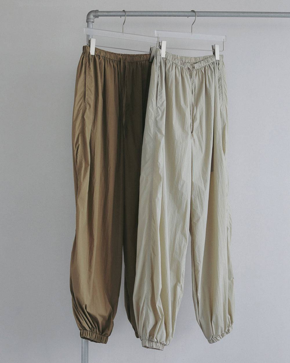 Sheer Nylon Pants Sheer Nylon Pants,シアー ナイロン パンツ,62710708,ボトム,パンツ,ナイロン素材,ànuke,アンヌーク,lifes,ライフズ,27ss