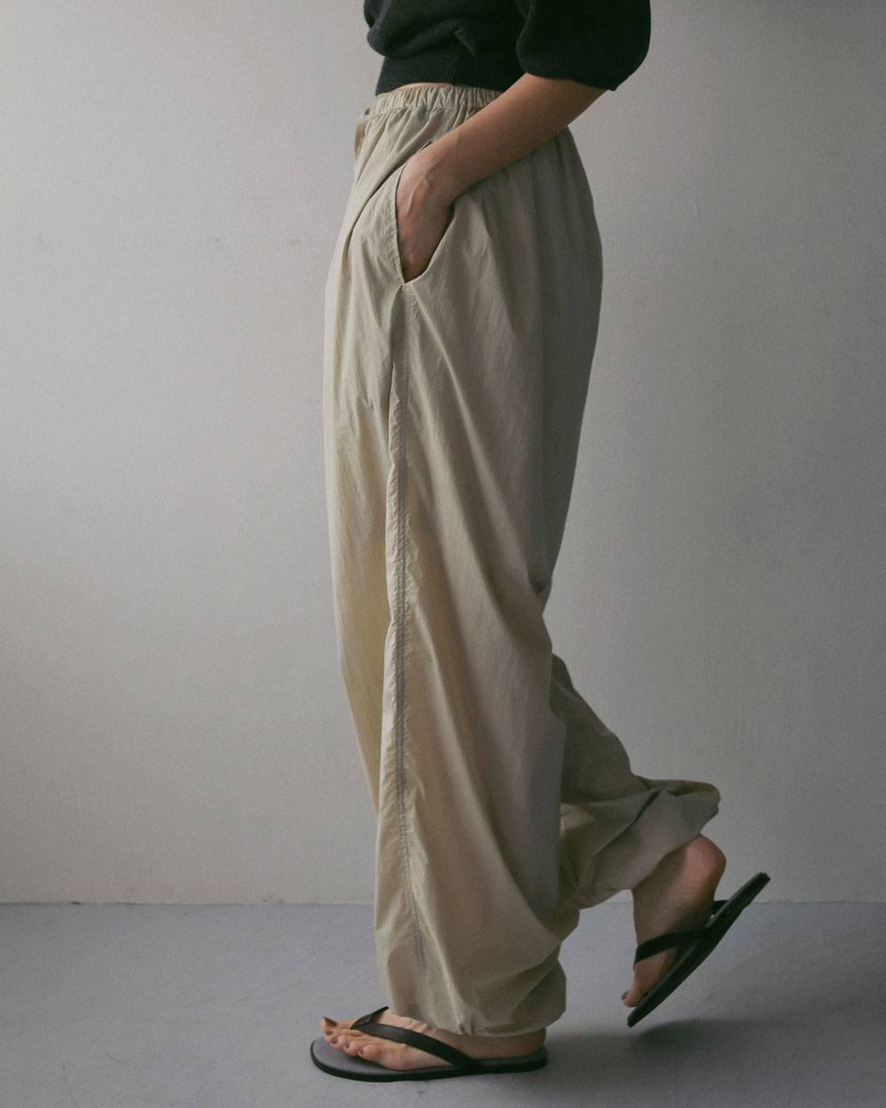 Sheer Nylon Pants Sheer Nylon Pants,シアー ナイロン パンツ,62710708,ボトム,パンツ,ナイロン素材,ànuke,アンヌーク,lifes,ライフズ,27ss