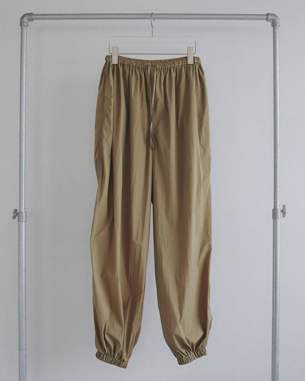 Sheer Nylon Pants Sheer Nylon Pants,シアー ナイロン パンツ,62710708,ボトム,パンツ,ナイロン素材,ànuke,アンヌーク,lifes,ライフズ,27ss
