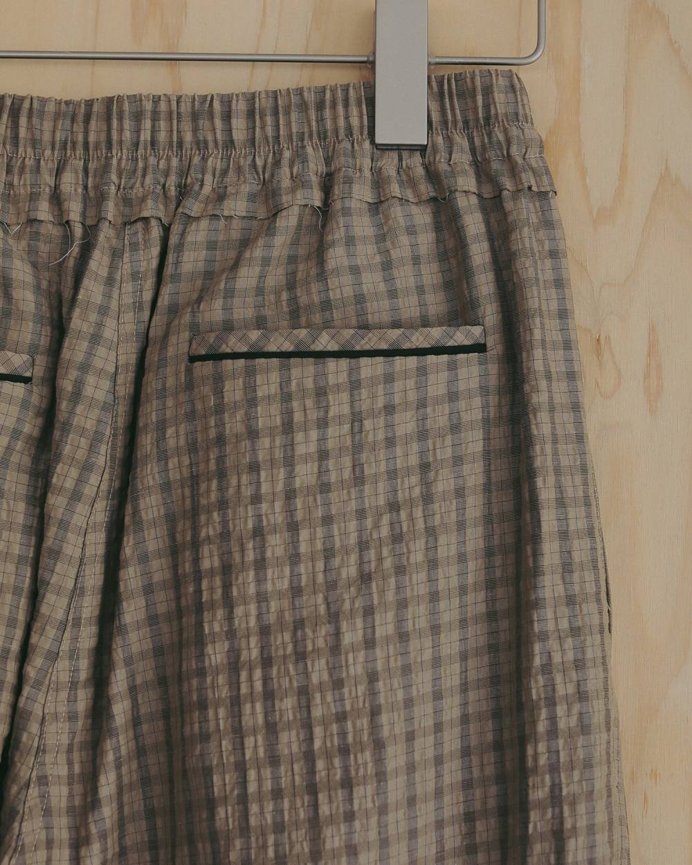 Suckercheck Loose Pants Suckercheck Loose Pants,サッカーチェック ルーズ パンツ,62710720,ボトム,パンツ,チェック,柄,ワイド,ワイドパンツ,ànuke,アンヌーク,lifes,ライフズ,27ss