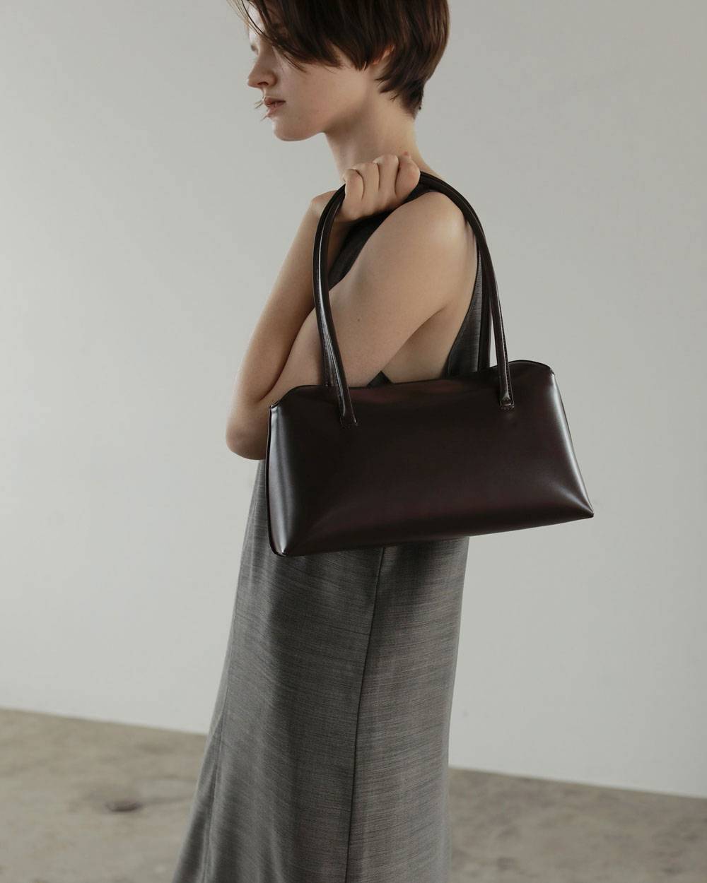 Leather Boston Bag Leather Boston Bag,レザー ボストン バッグ,62711003,バッグ,小物,レザーボストンバッグ,ànuke,アンヌーク,lifes,ライフズ,27ss