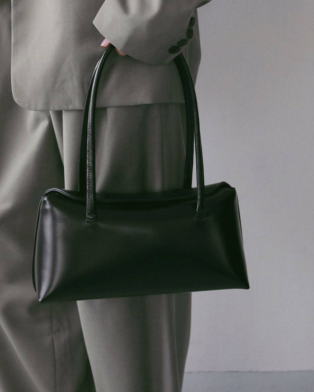 Leather Boston Bag Leather Boston Bag,レザー ボストン バッグ,62711003,バッグ,小物,レザーボストンバッグ,ànuke,アンヌーク,lifes,ライフズ,27ss